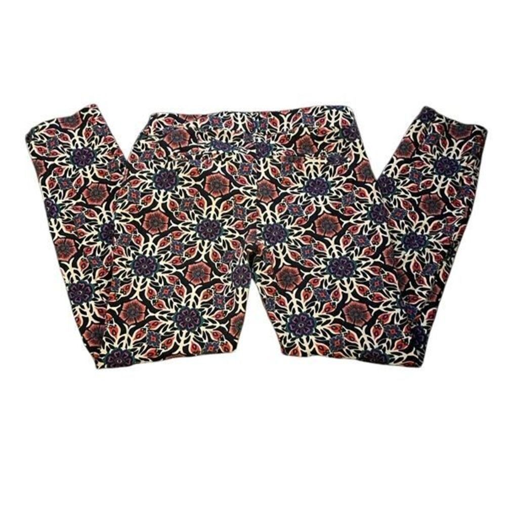 Old Navy Paisley Pixie Pant